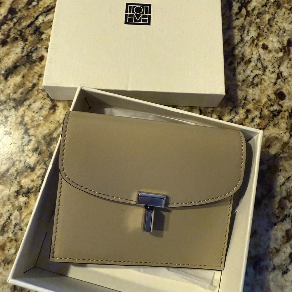 Toteme Card Holder